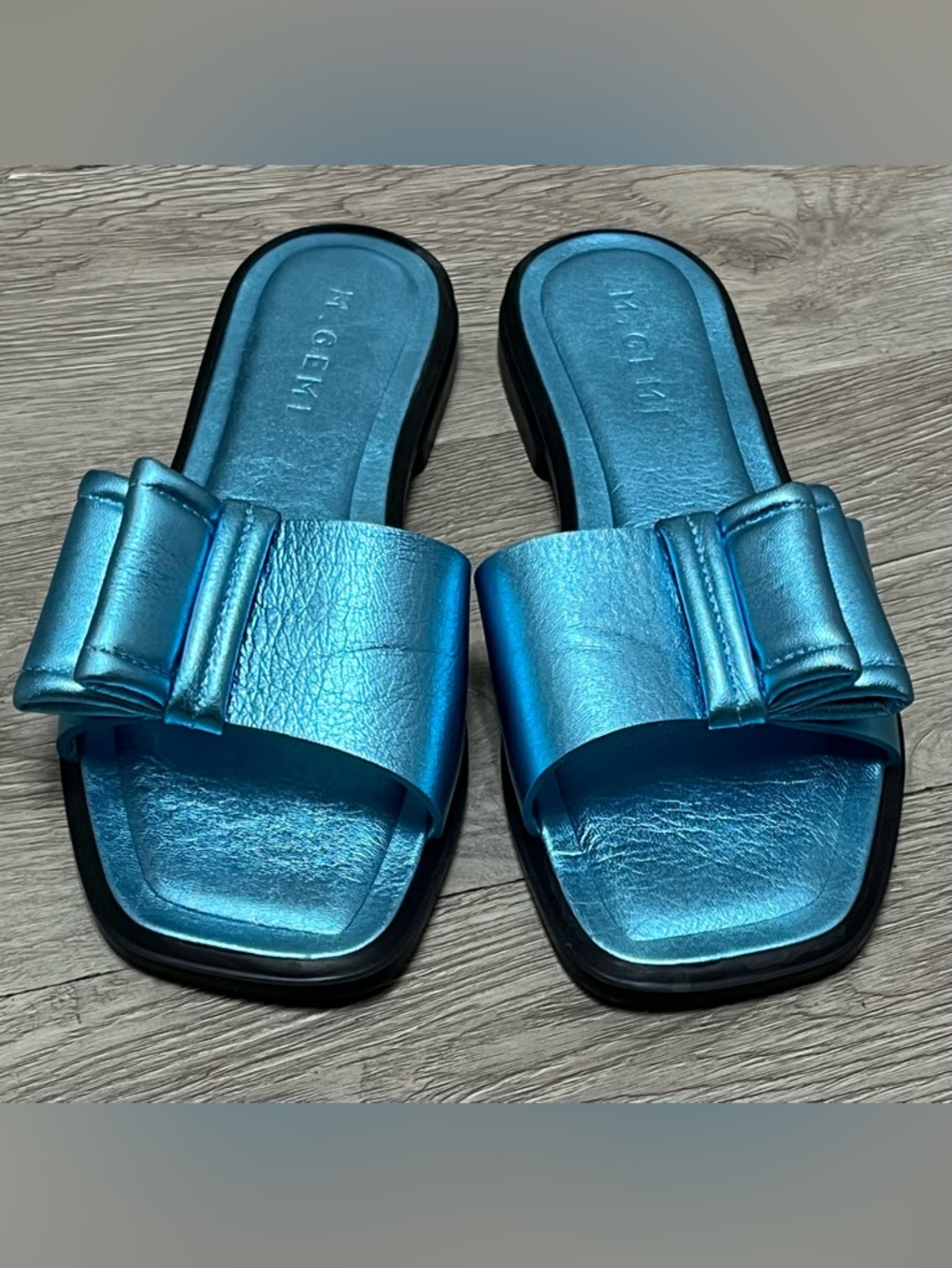 M.Gemi Metallic Blue Amalia Flat with Bow Sz 38 New